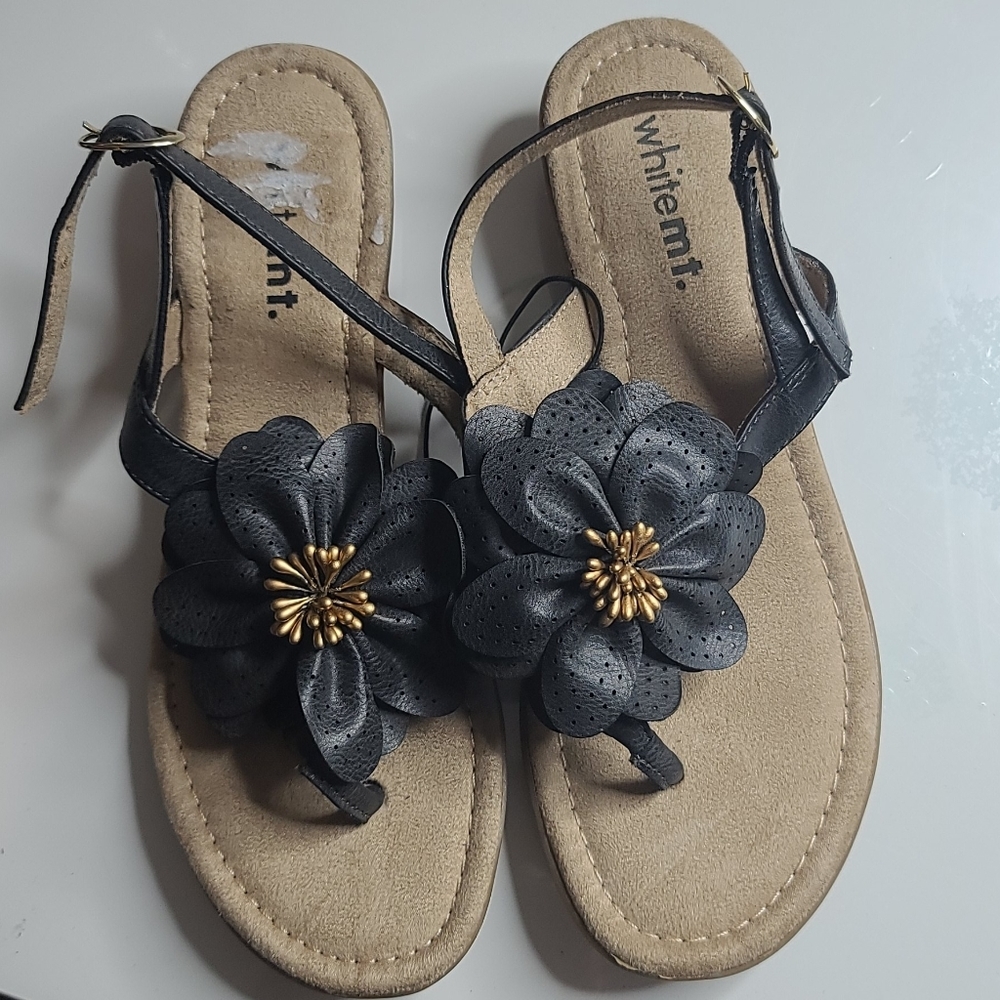 White Mountain Gracelyn sandals